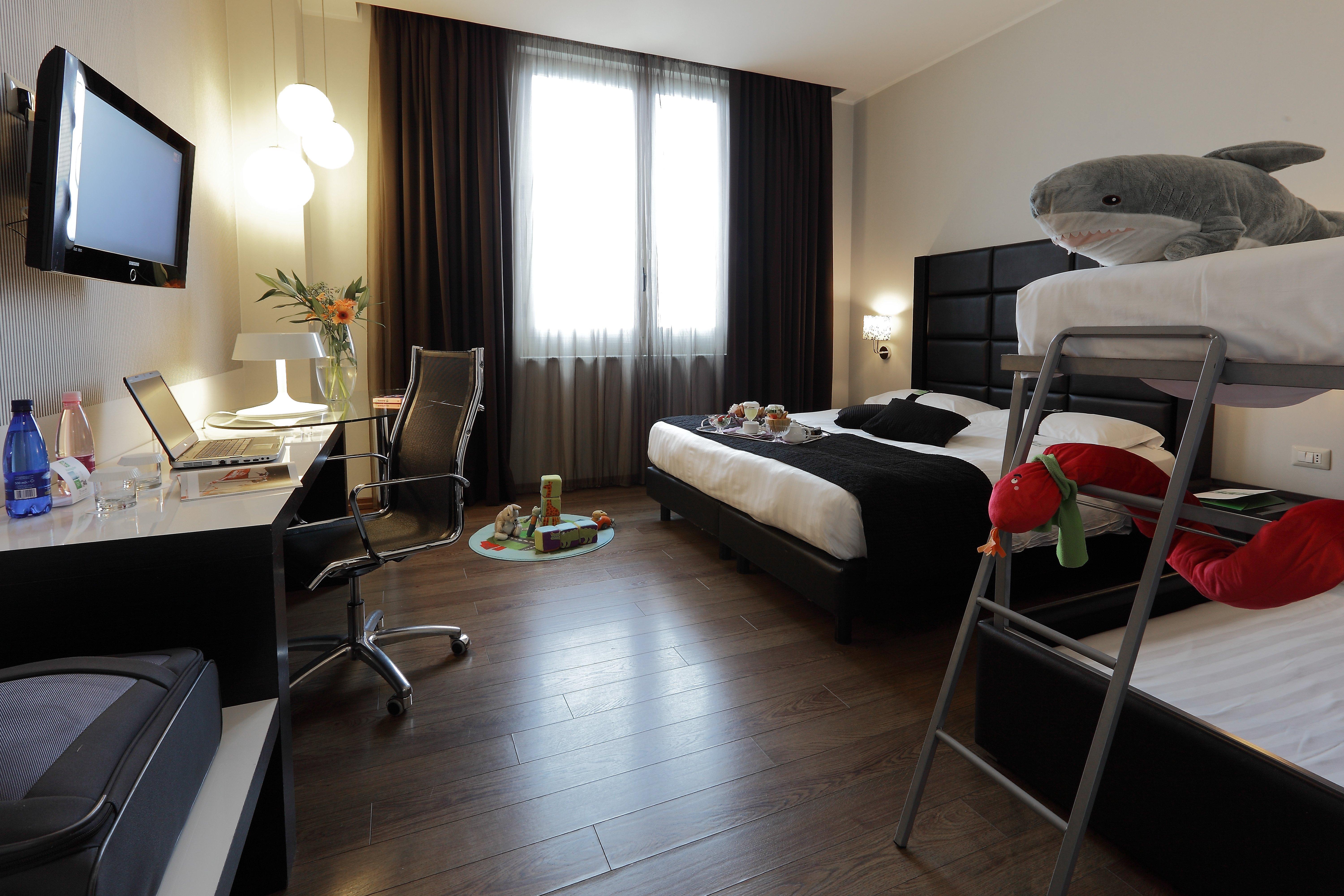 Holiday Inn Genoa City By Ihg Eksteriør bilde