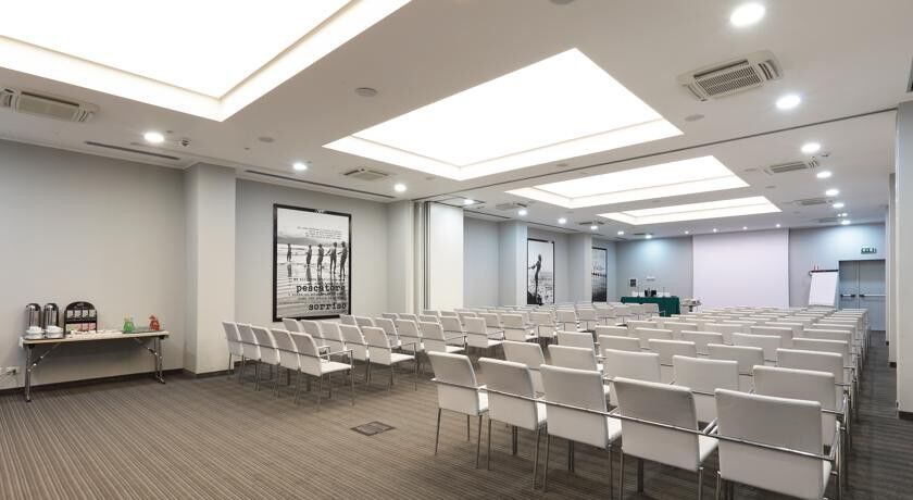 Holiday Inn Genoa City By Ihg Eksteriør bilde